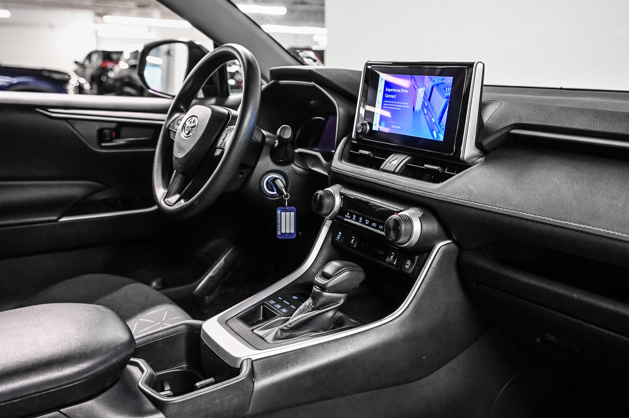 2024 Toyota RAV4 LE-21