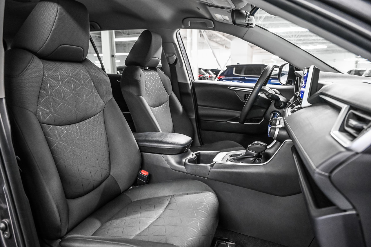 2024 Toyota RAV4 LE-22