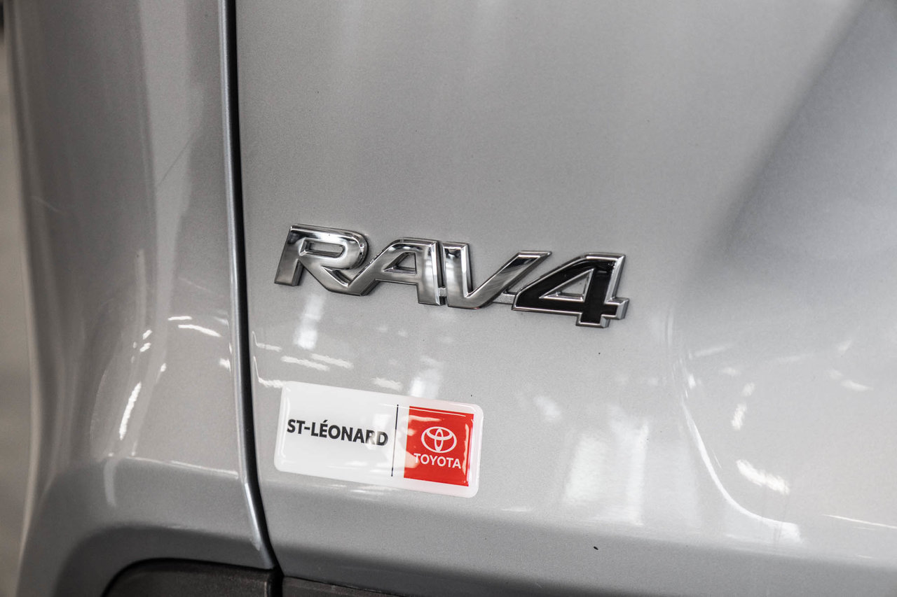 2024 Toyota RAV4 LE-7