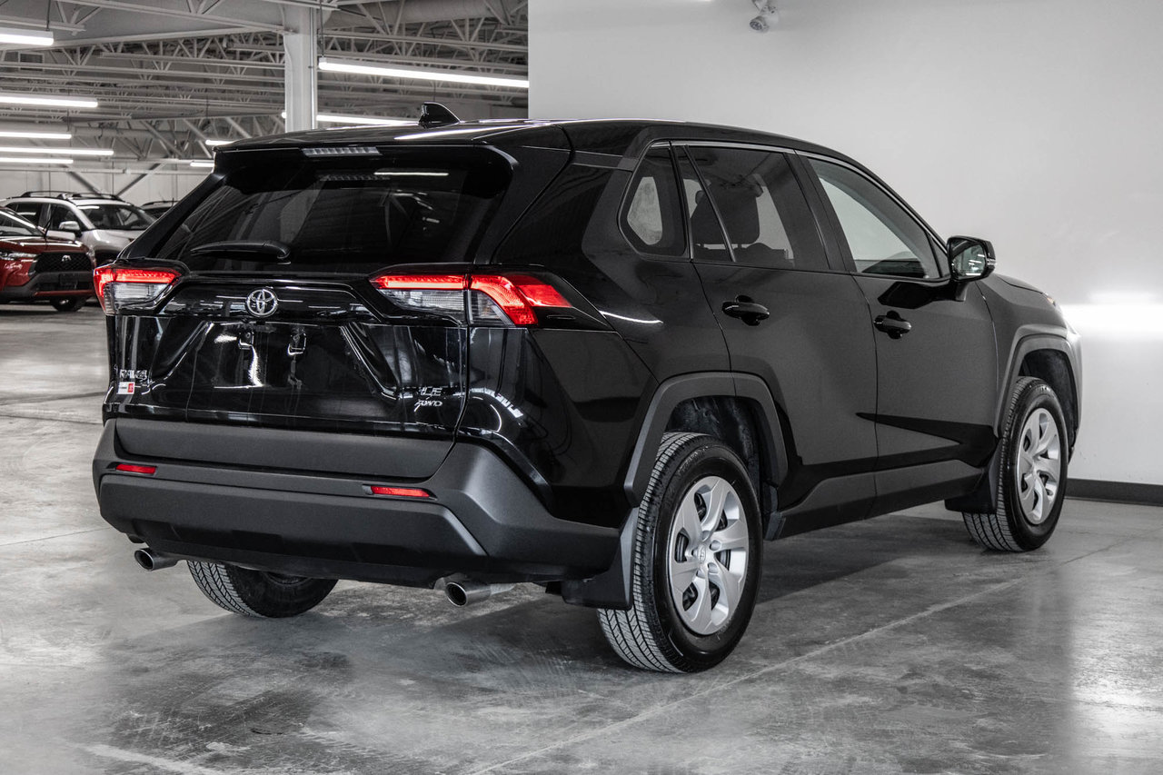 2024 Toyota RAV4 LE-7