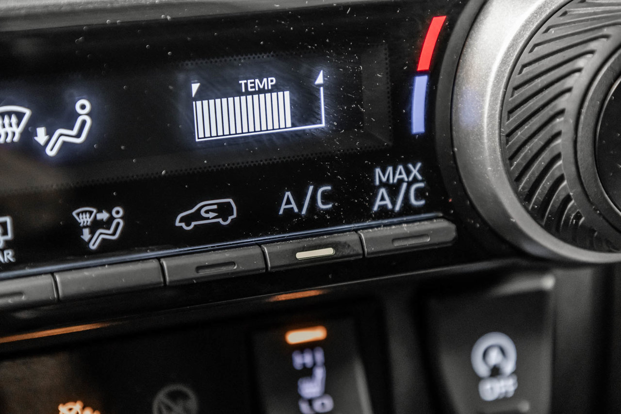 2024 Toyota RAV4 LE-20