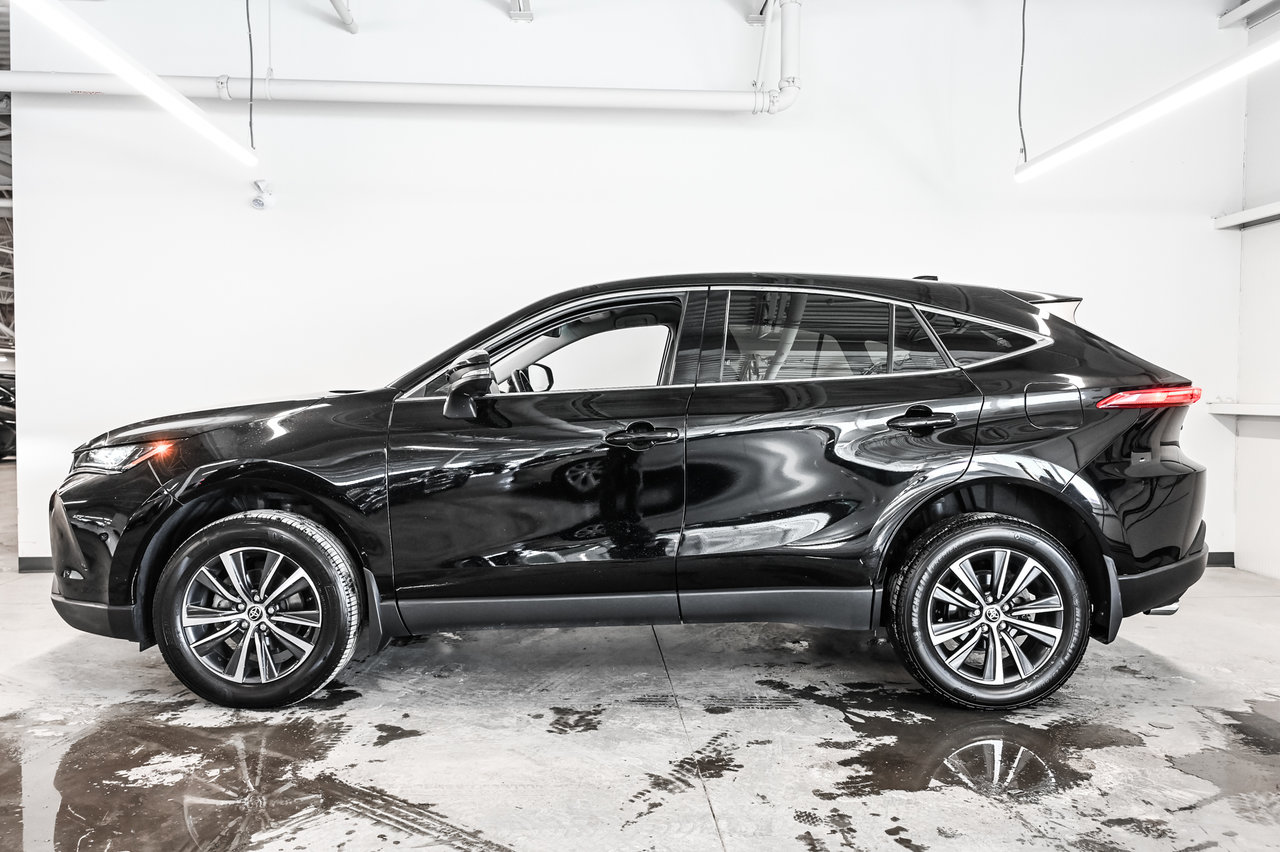 Toyota Venza LE 2024-3