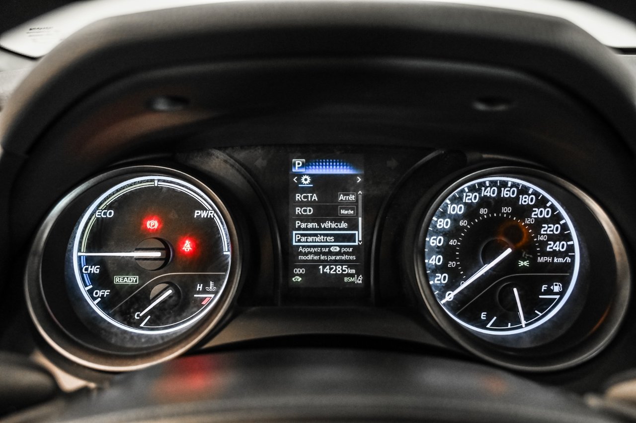 2023 Toyota Camry Hybrid SE-13