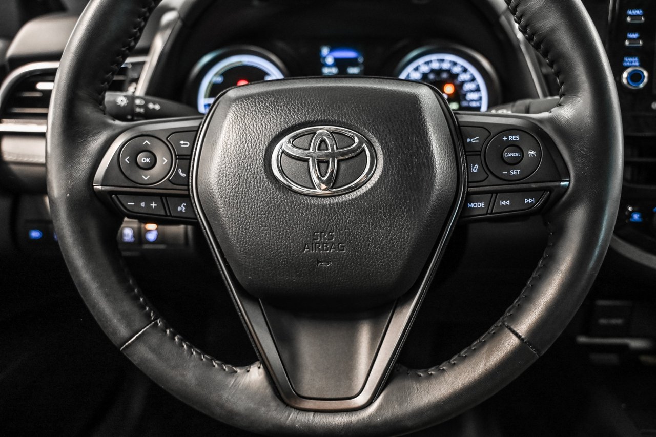 2023 Toyota Camry Hybrid SE-12