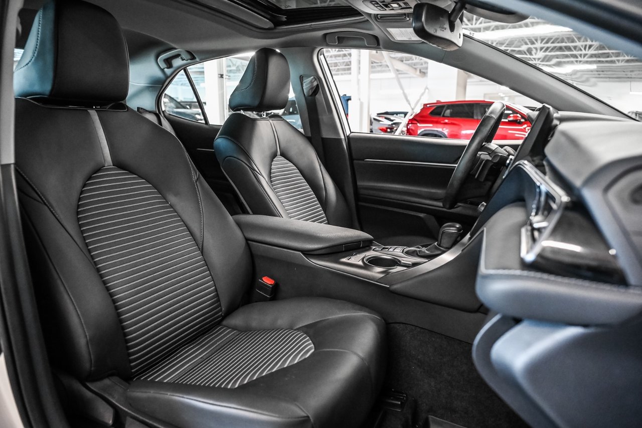 2023 Toyota Camry Hybrid SE-27