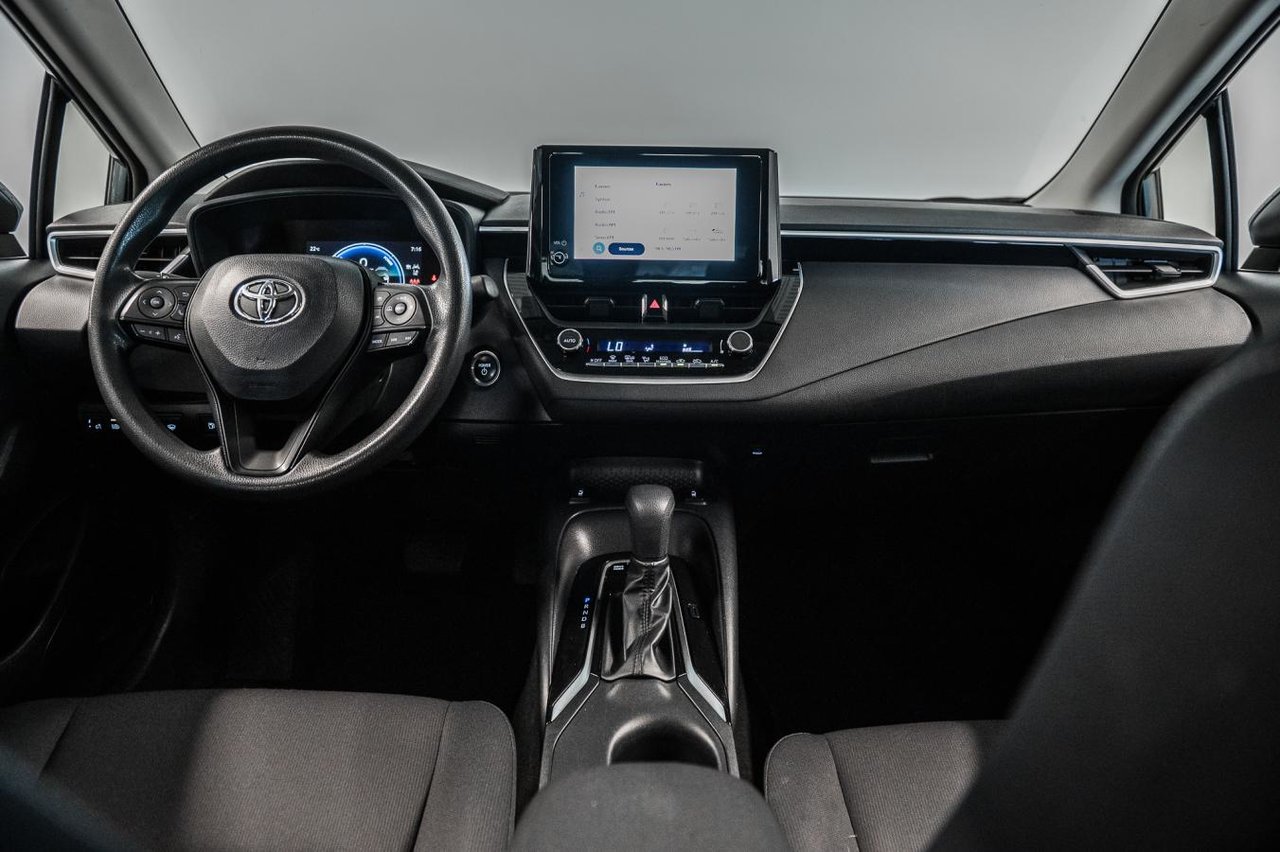 2023 Toyota Corolla Hybrid LE-26