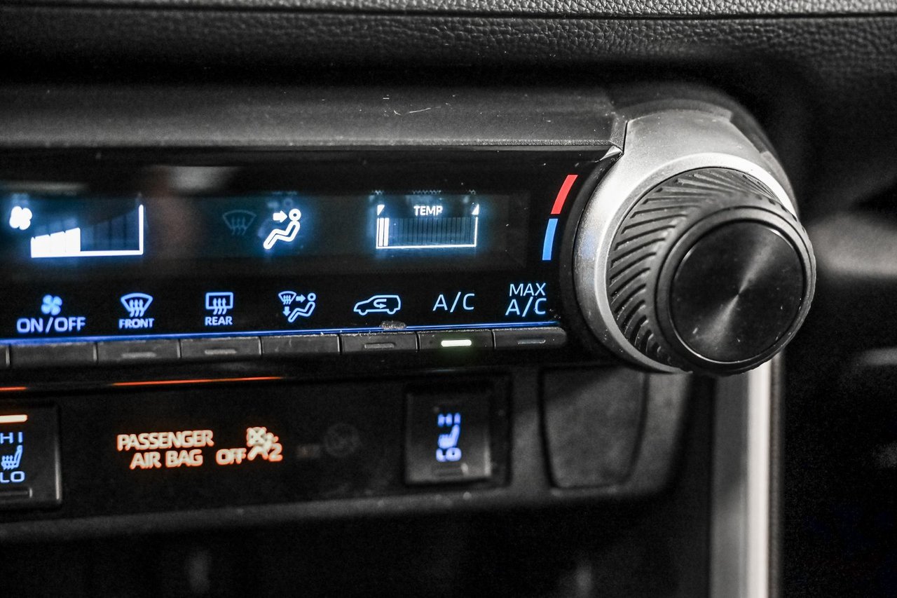 2022 Toyota RAV4 LE-14