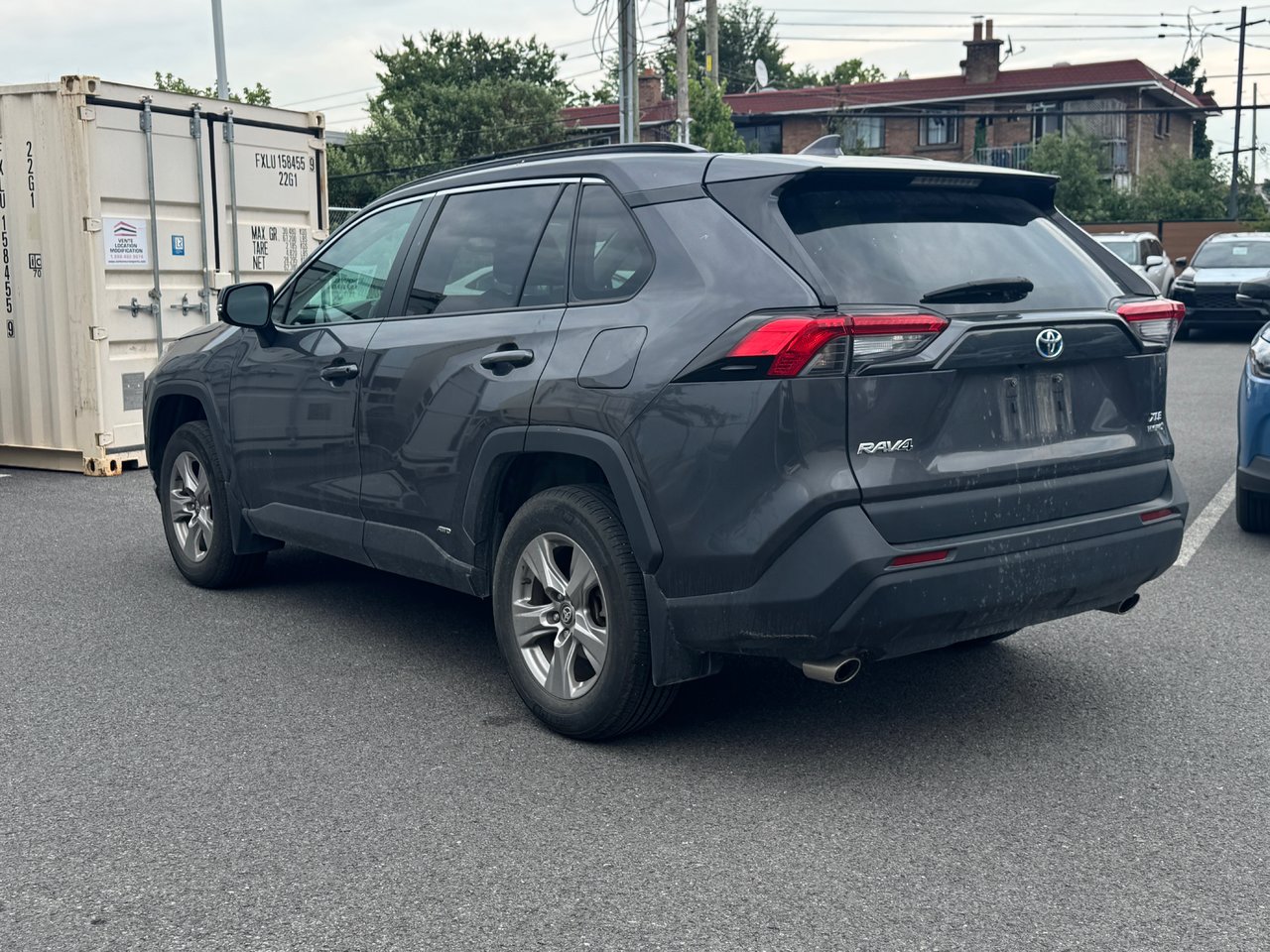 2022 Toyota RAV4 Hybrid XLE-1