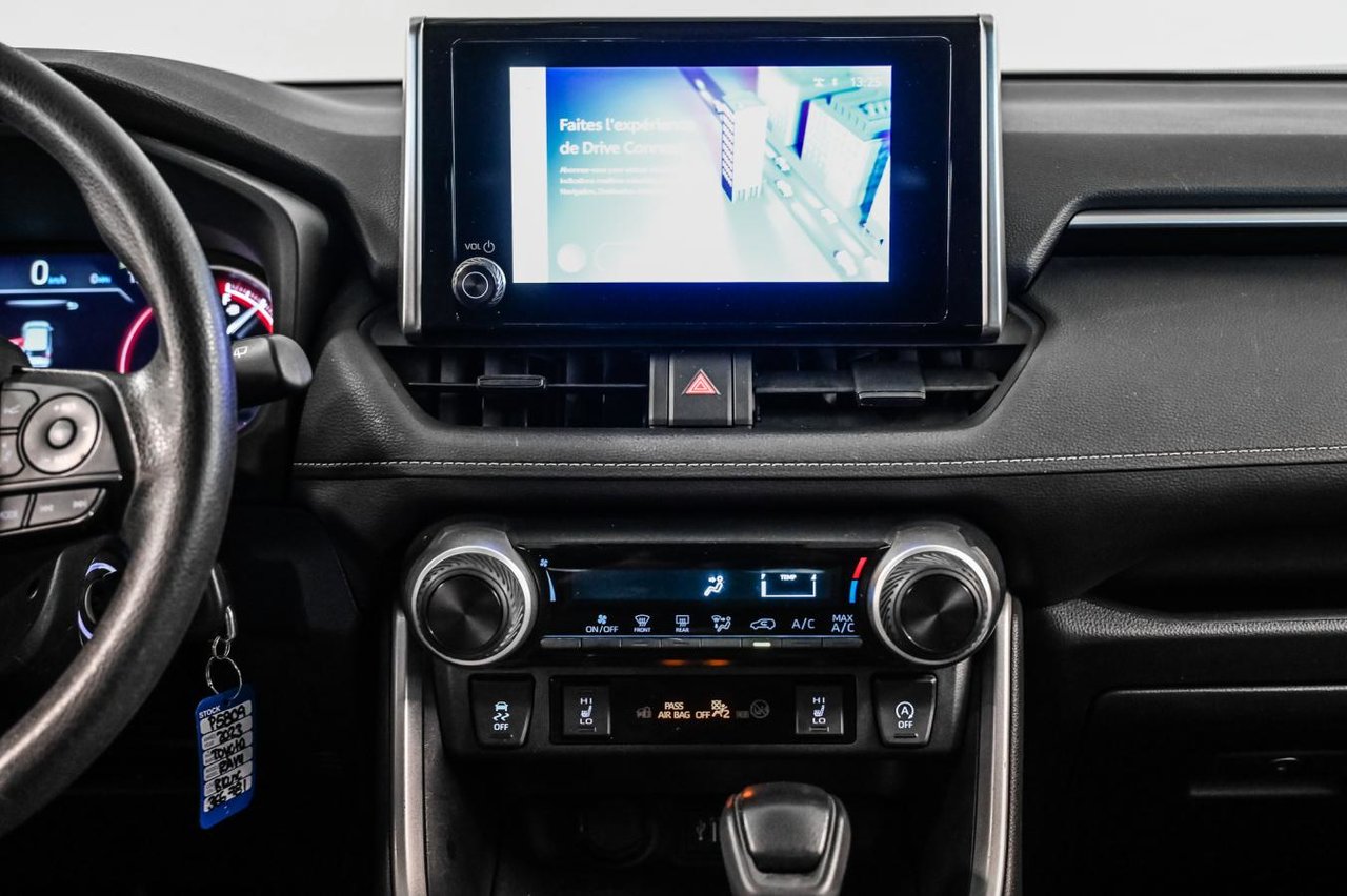 2023 Toyota RAV4 LE-23