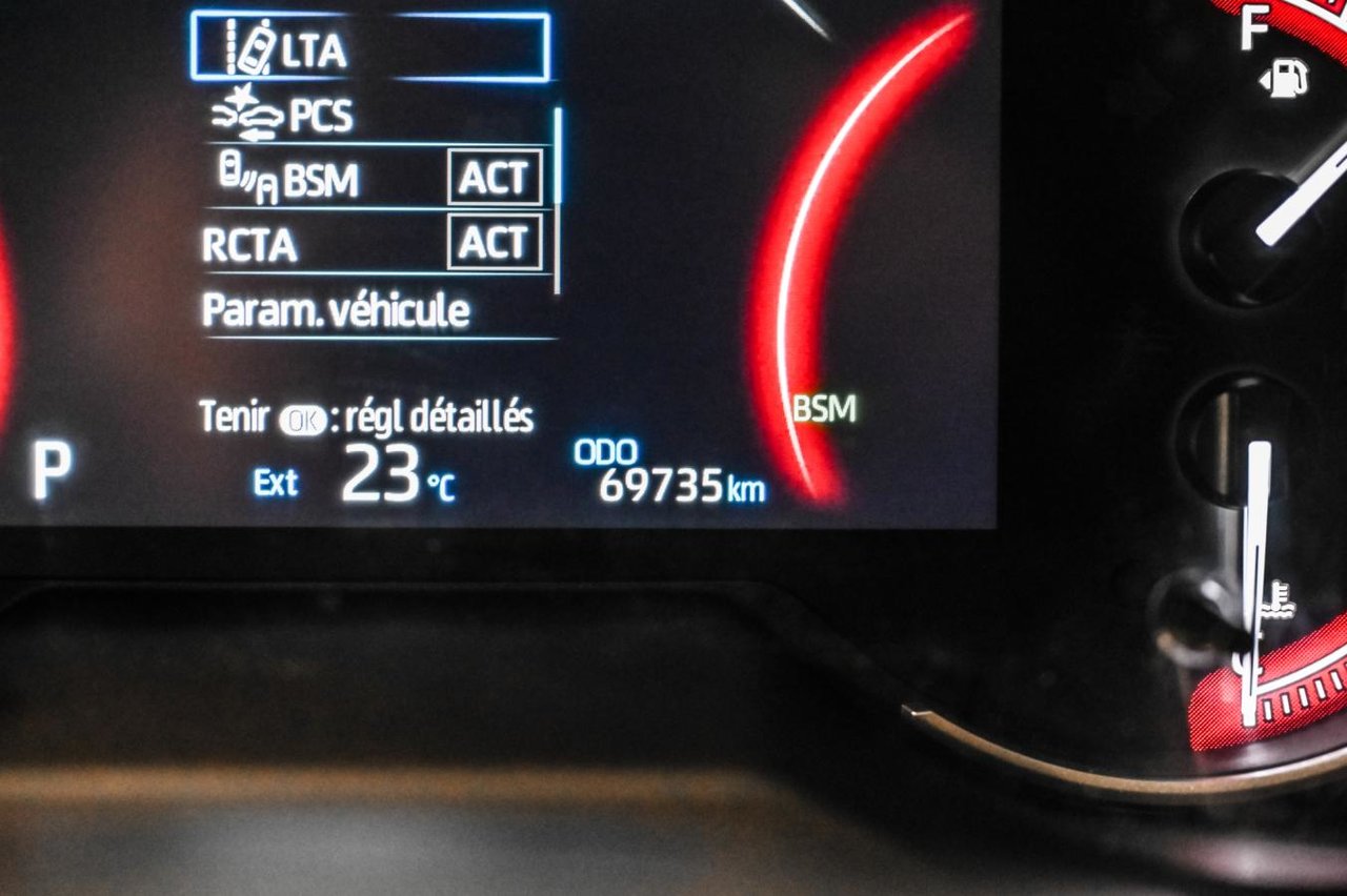 2023 Toyota RAV4 LE-14