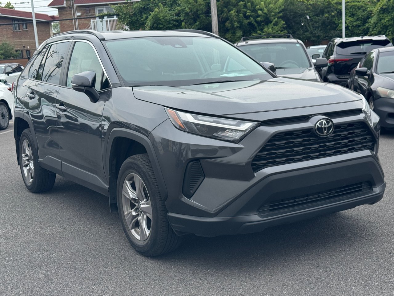 2023 Toyota RAV4 XLE-4