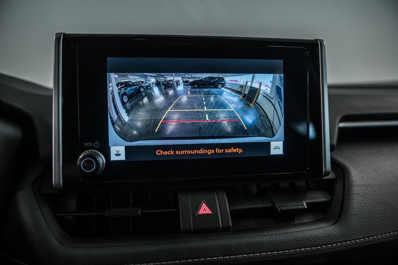 2024 Toyota RAV4 LE-19