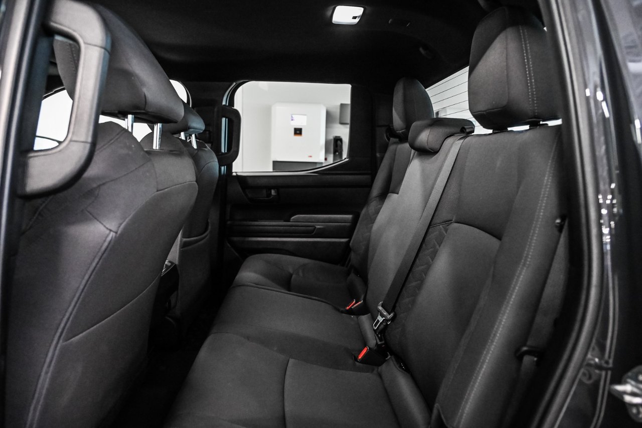 2025 Toyota Tacoma Base-22