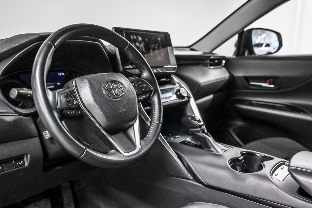 Toyota Venza LE 2024-10