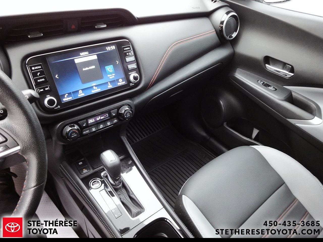2023 Nissan Kicks SR FWD-15