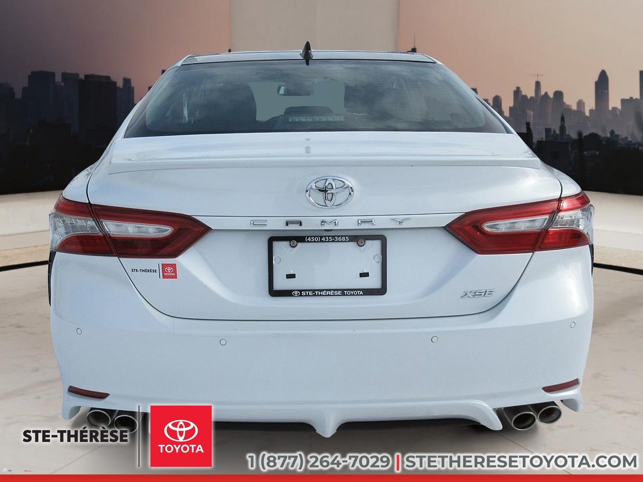 Toyota Camry XSE 2018-3