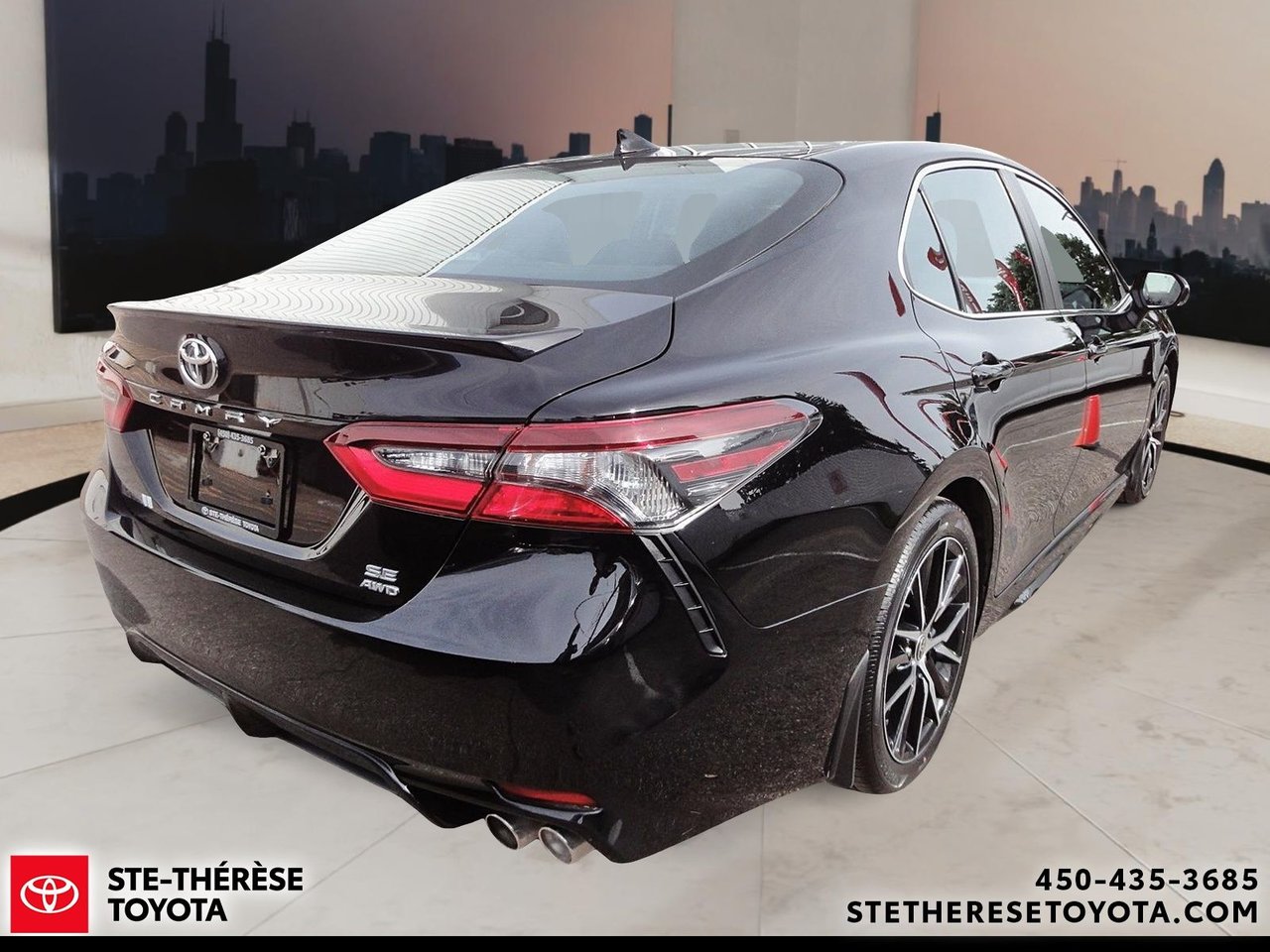 Toyota Camry AWD SE Upgrade 2022-5