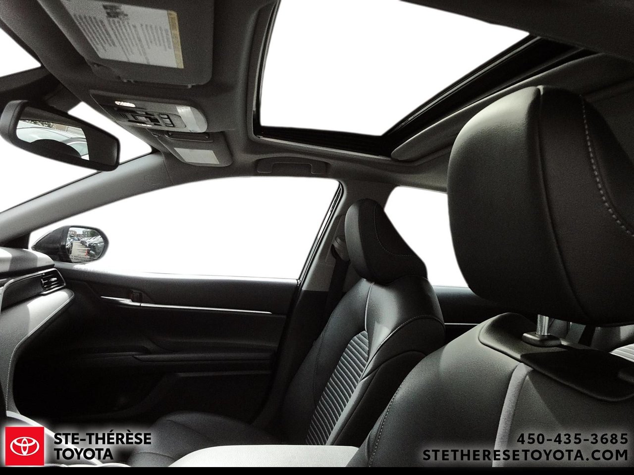 Toyota Camry AWD SE Upgrade 2022-12