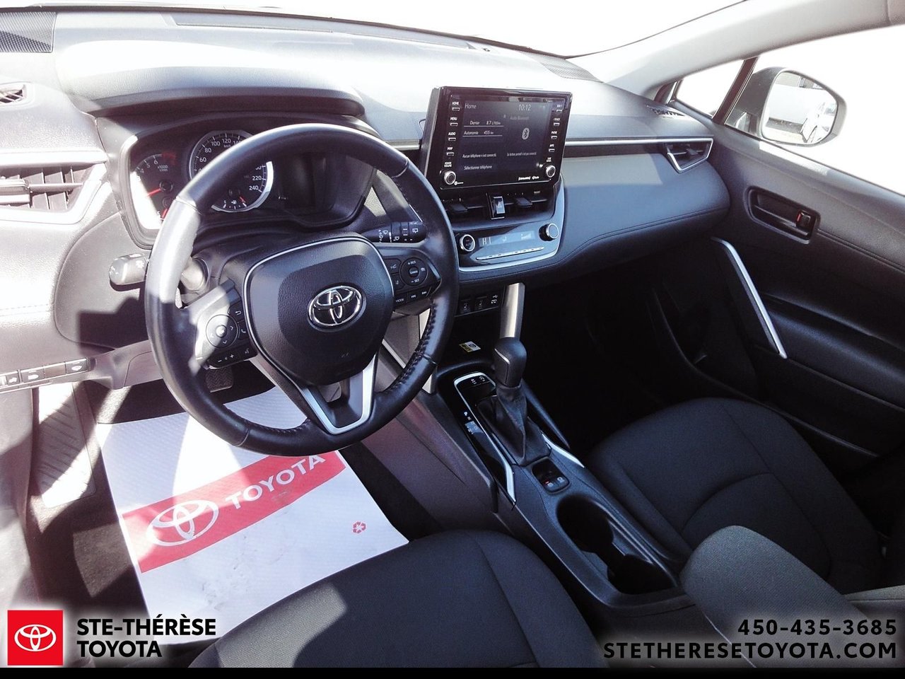 Toyota Corolla Cross LE Premium 2022-14