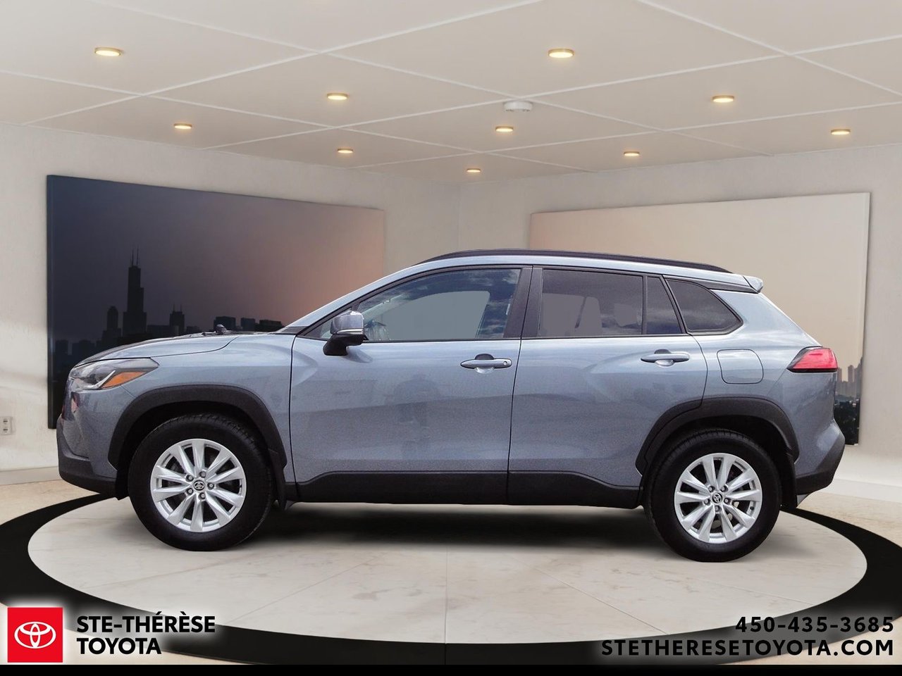 2023 Toyota Corolla Cross LE-0