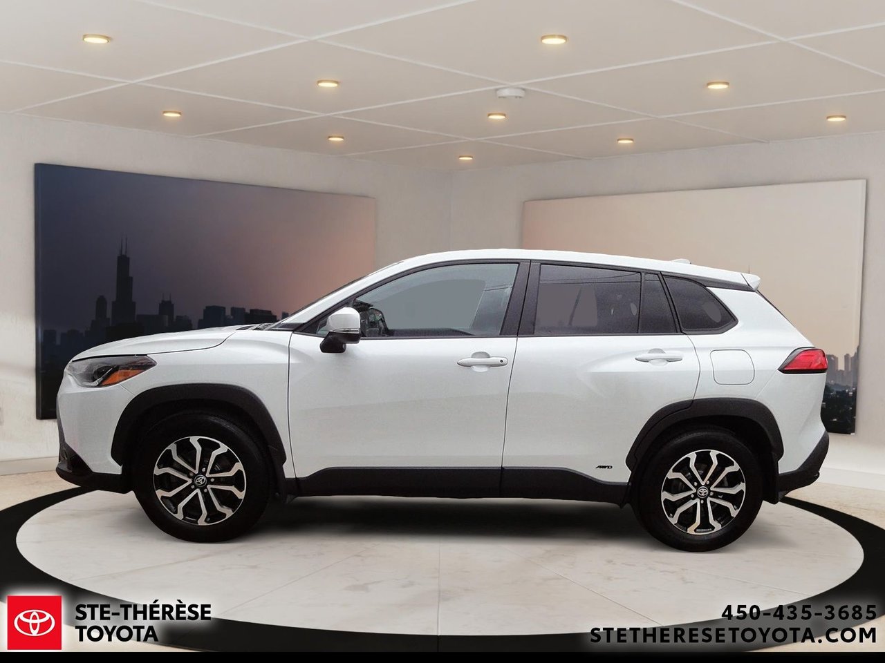 2023 Toyota Corolla Cross SE HYBRID-0