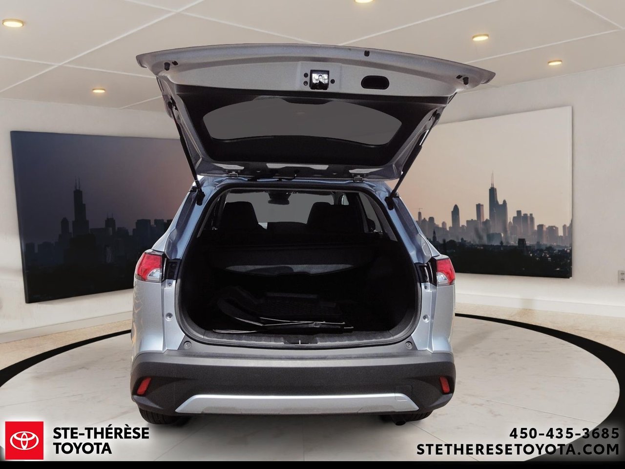 Toyota Corolla Cross LE PREMIUM 2023-5