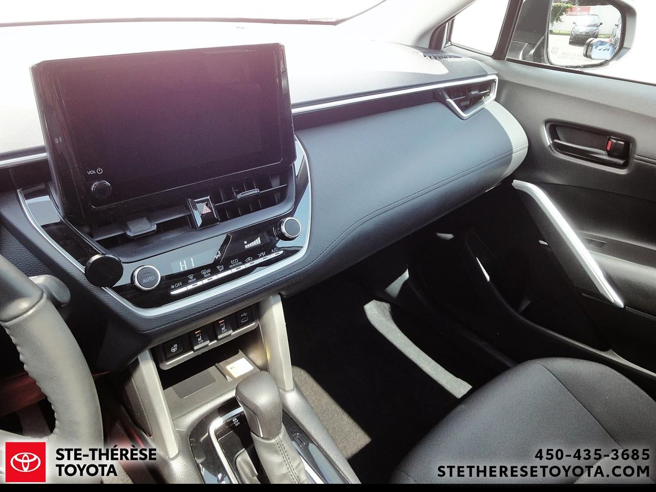 Toyota Corolla Cross LE PREMIUM 2023-13