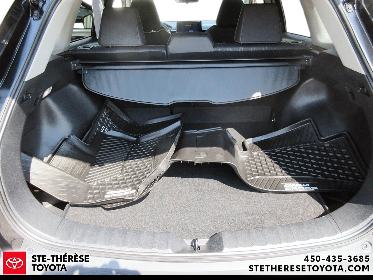 Toyota Corolla Cross LE Premium 2024-12