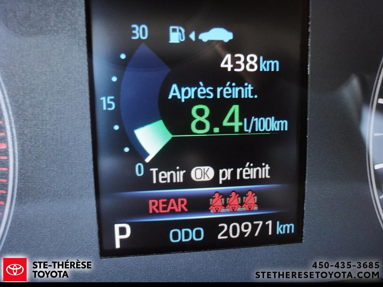 Toyota Corolla Cross LE 2024-17