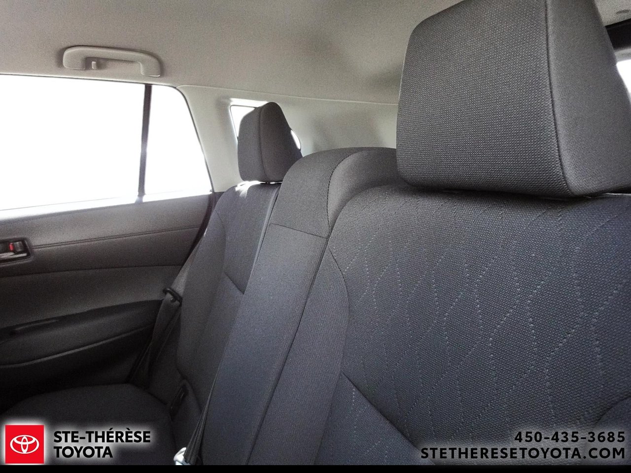 Toyota Corolla Cross LE 2024-9