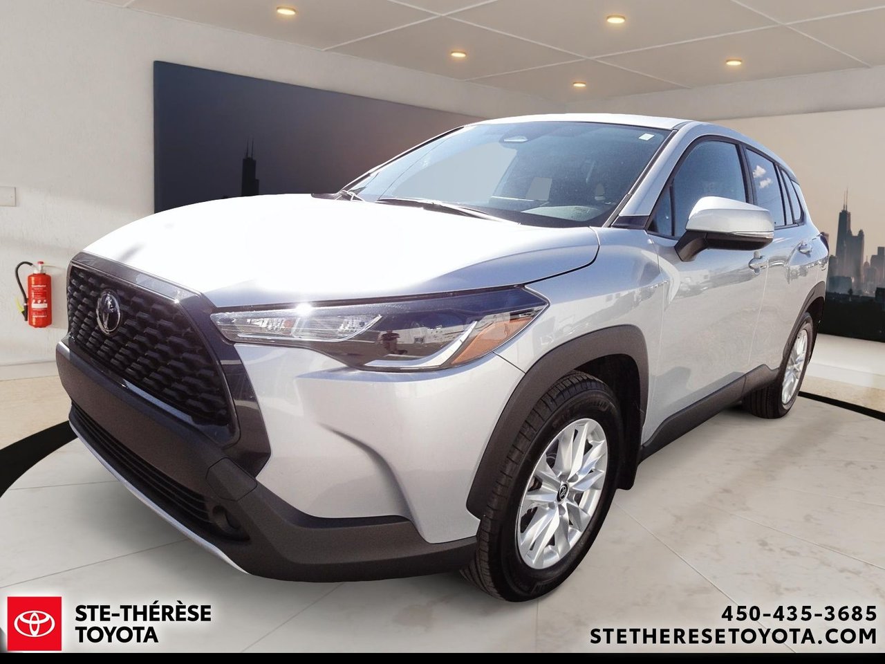 Toyota Corolla Cross LE 2024-2