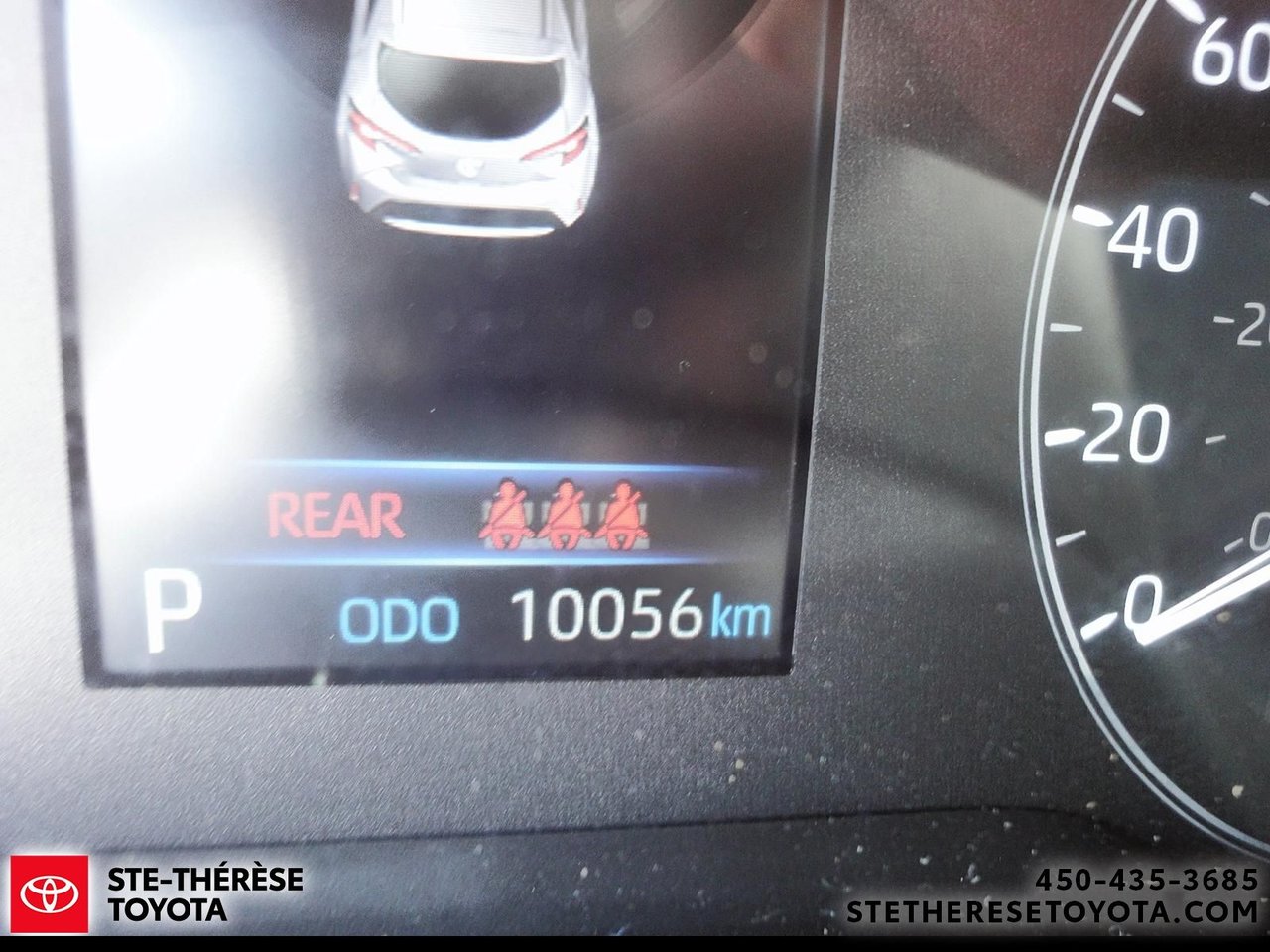 2023 Toyota Corolla Hatchback SE Upgrade-23