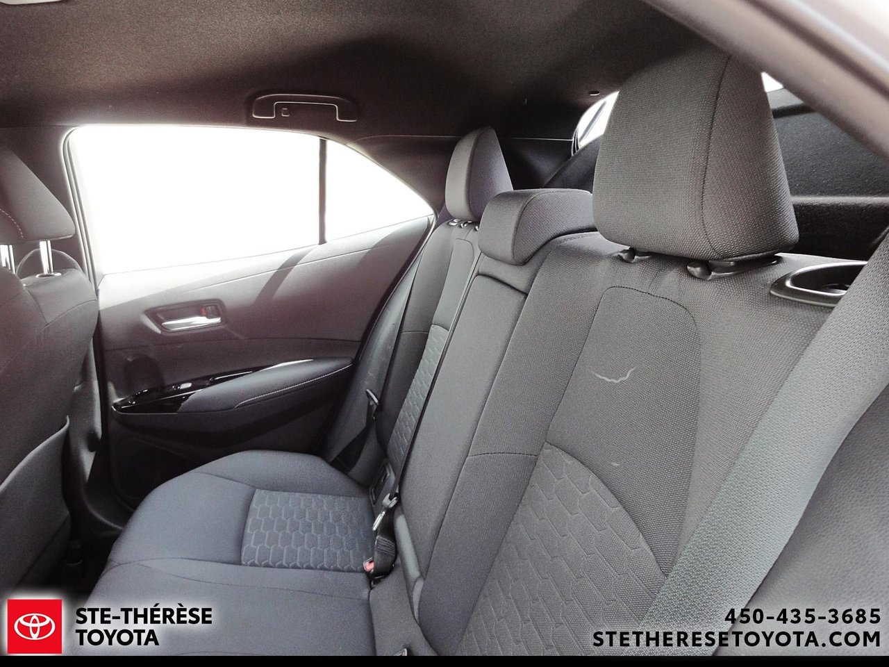 Toyota Corolla Hatchback SE 2024-9