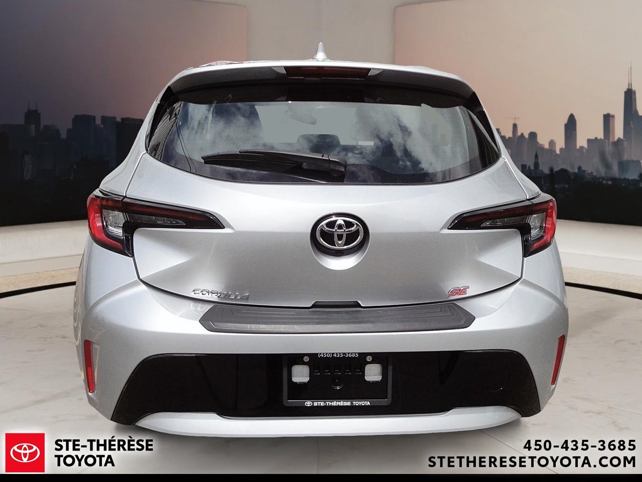 Toyota Corolla Hatchback SE 2024-5