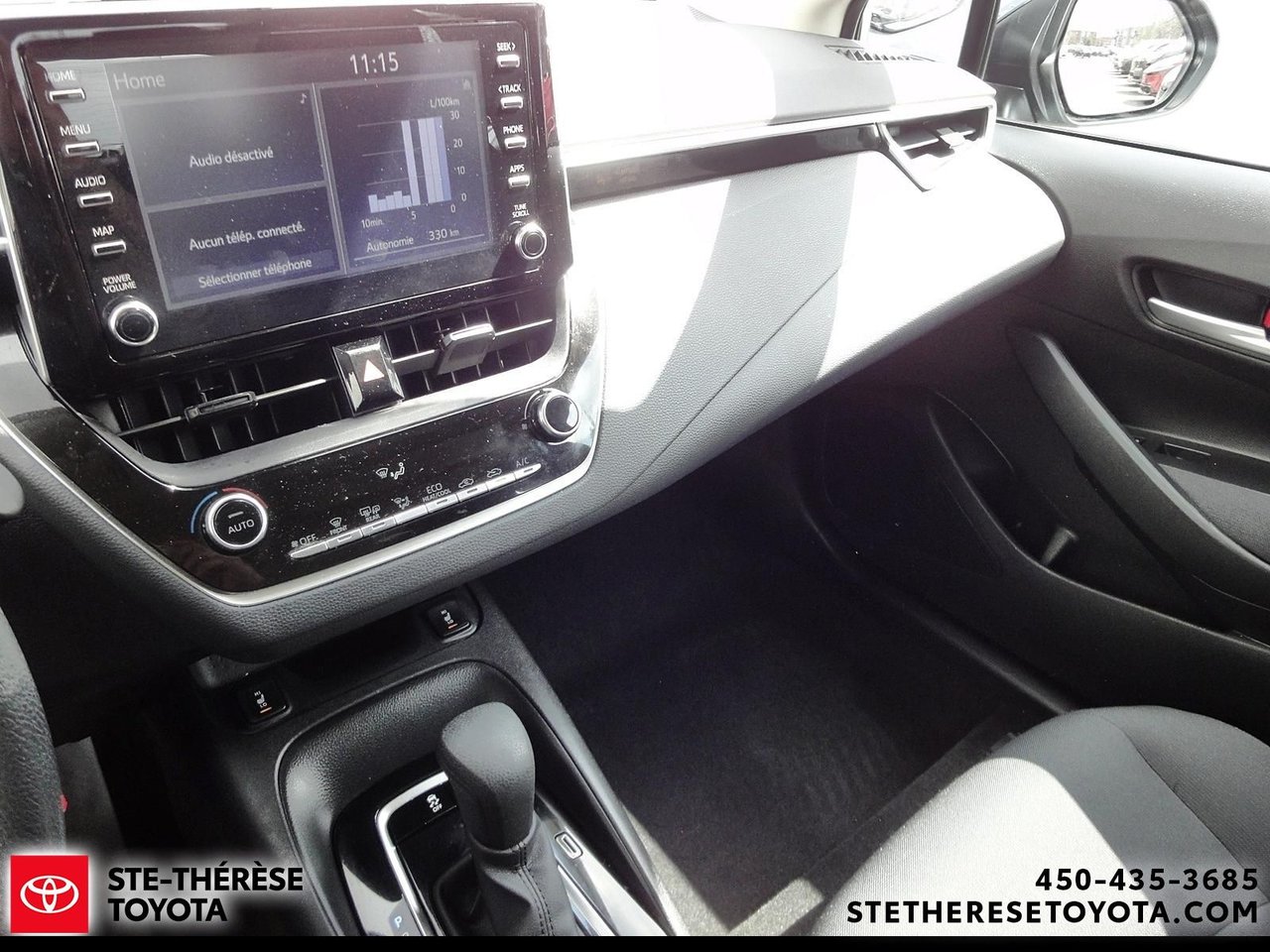 Toyota Corolla LE 2021-14