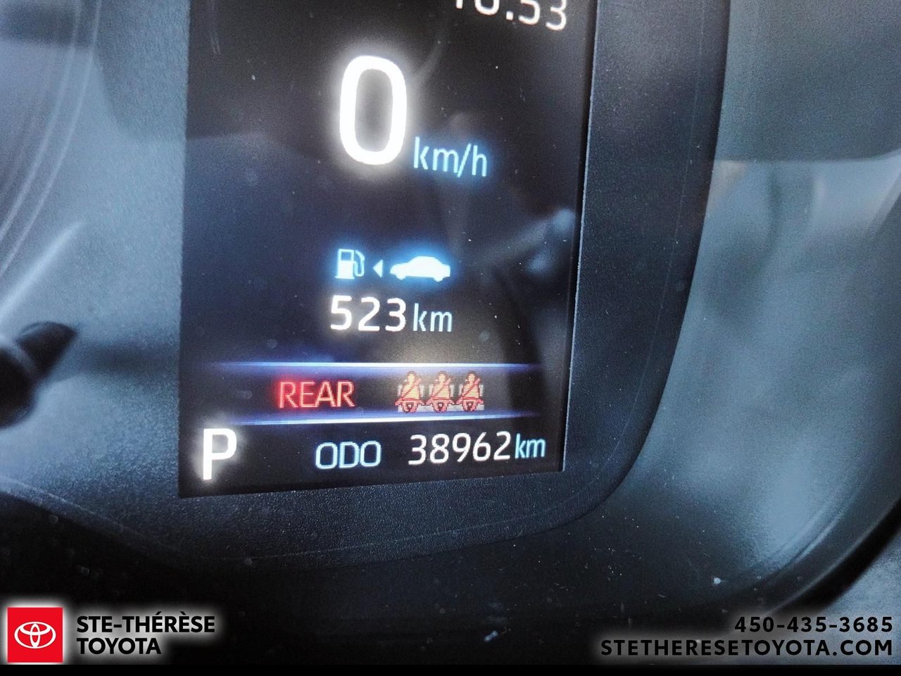 Toyota Corolla LE 2021-15