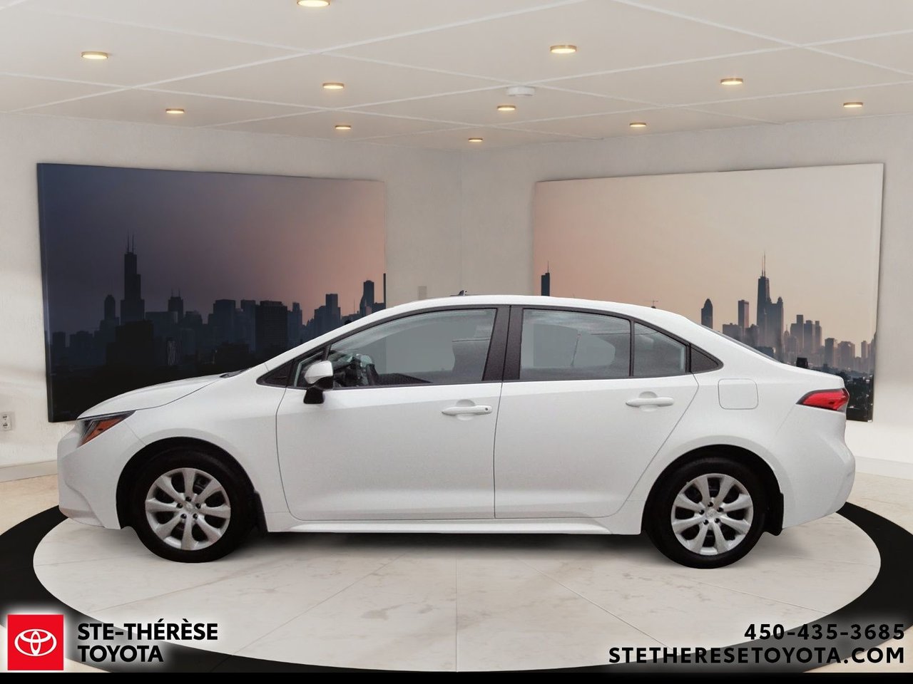 2022 Toyota Corolla LE-0