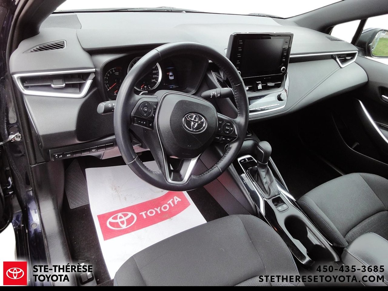 2022 Toyota Corolla SE Mags-12