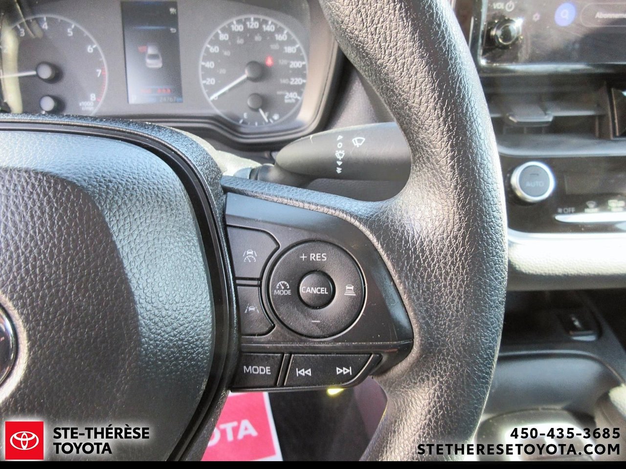 Toyota Corolla LE 2024-14