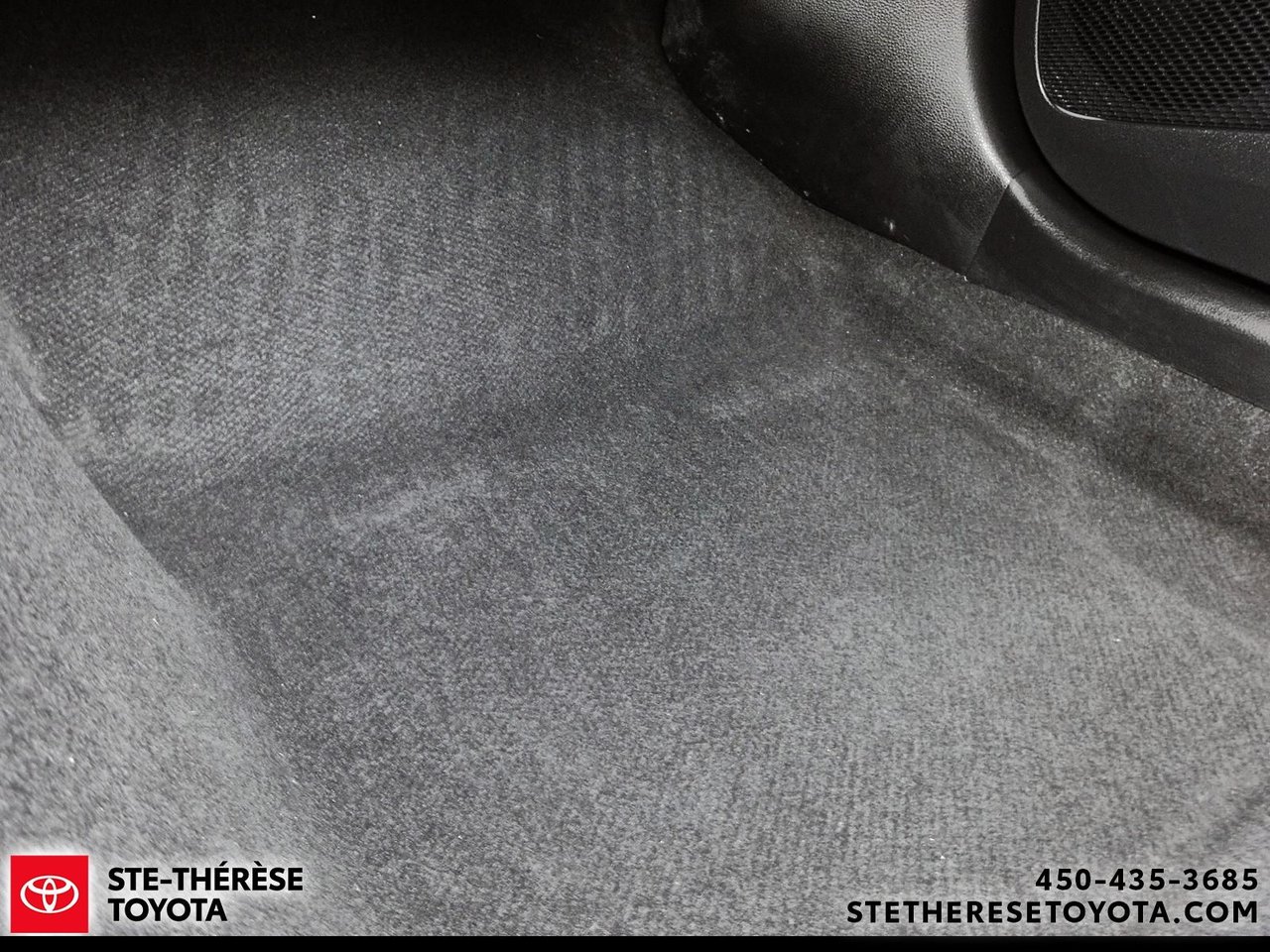 2024 Toyota Corolla LE-14