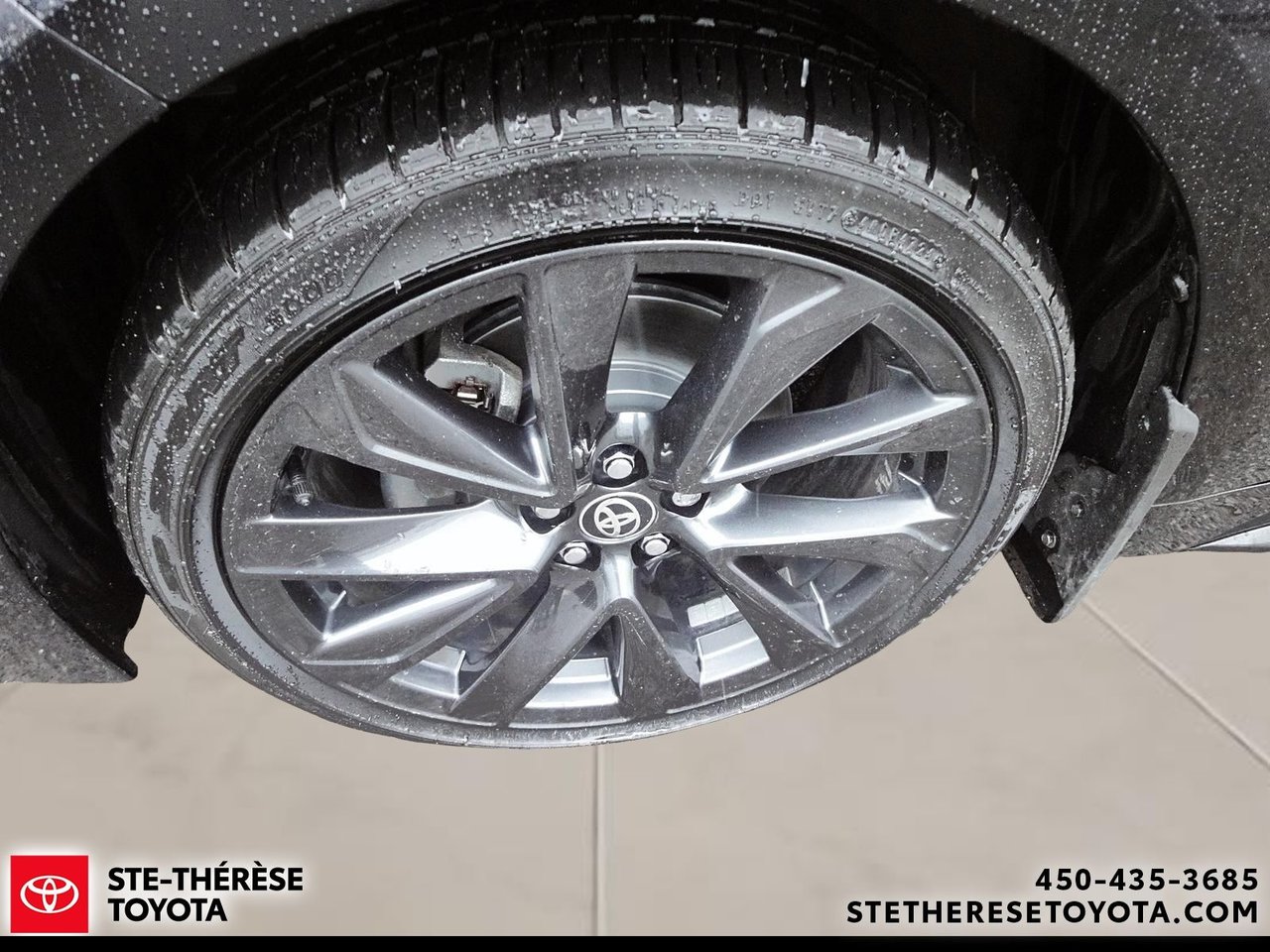 2025 Toyota Corolla HYBRIDE SE AWD-1