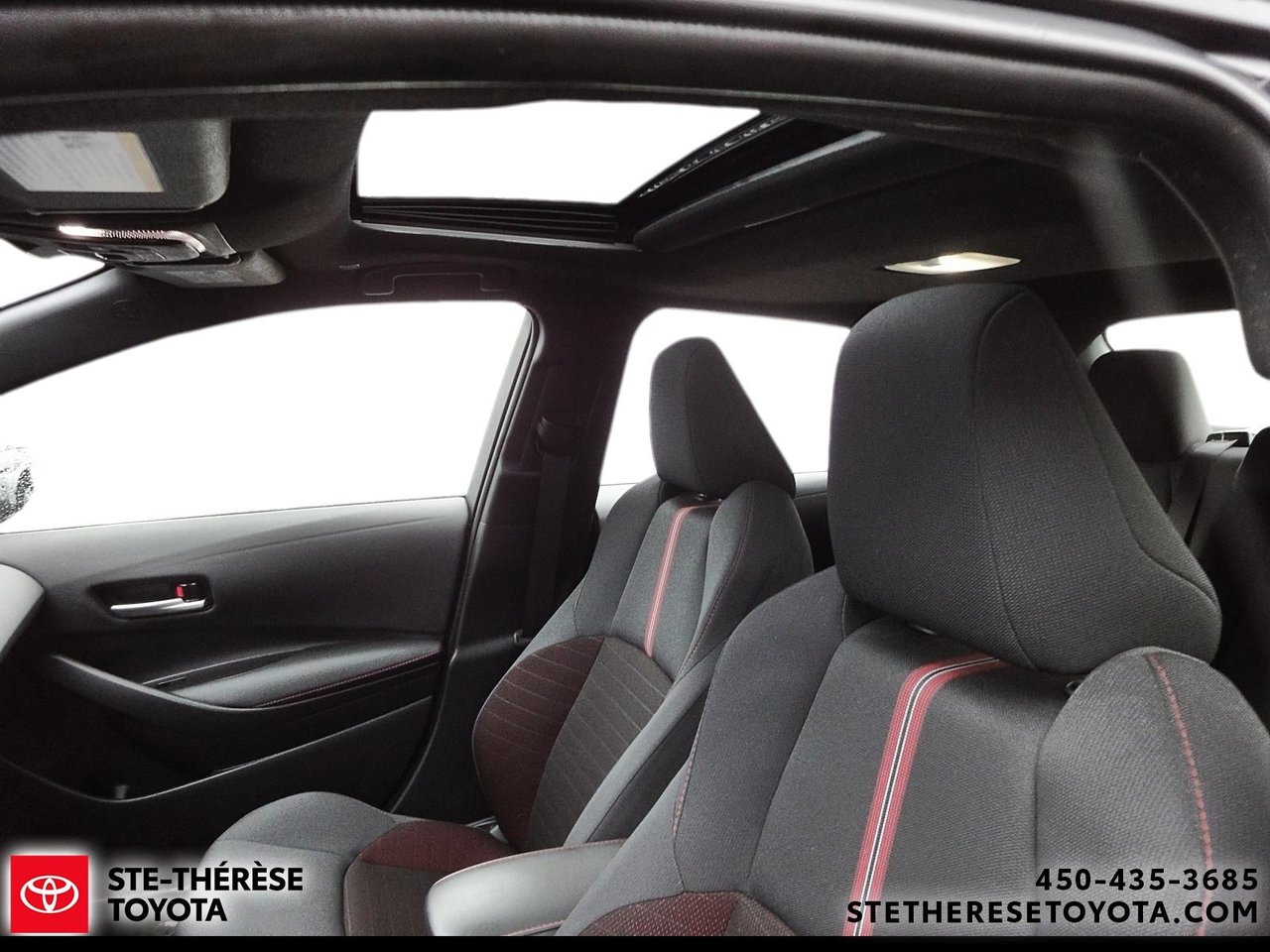 2025 Toyota Corolla HYBRIDE SE AWD-11