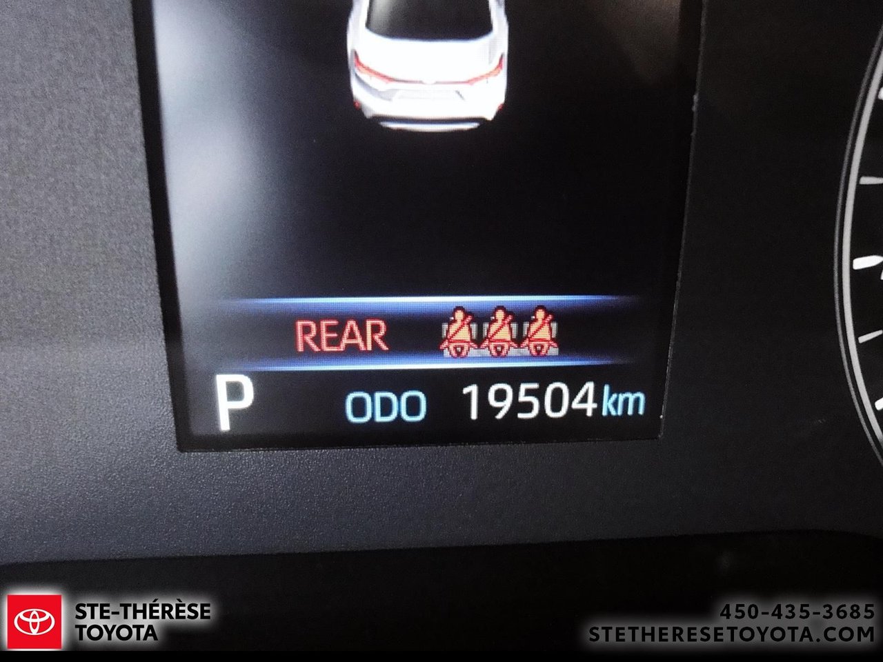 2025 Toyota Corolla LE-17