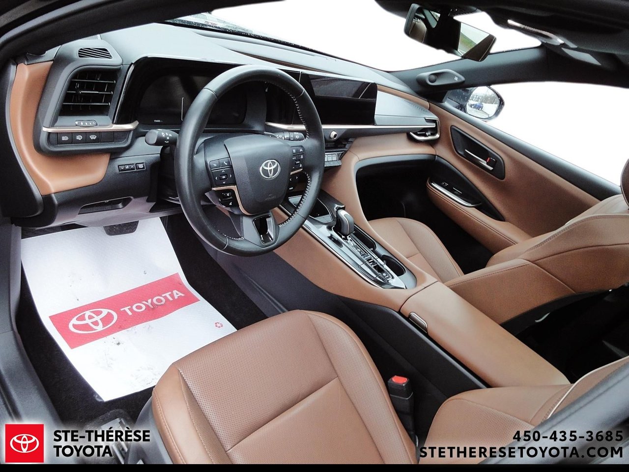 2025 Toyota Crown Signia Limited-11