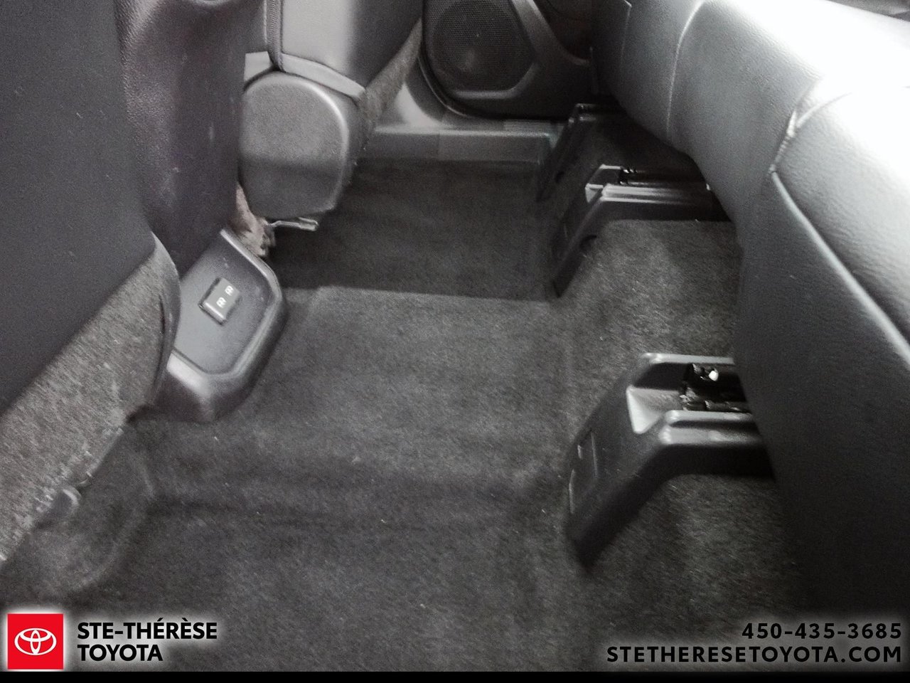 Toyota Highlander XLE AWD 2023-10