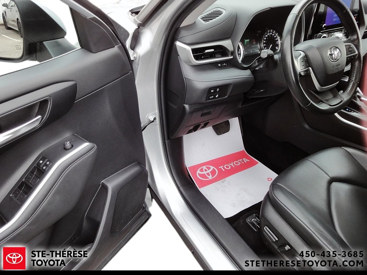 Toyota Highlander XLE AWD 2023-12