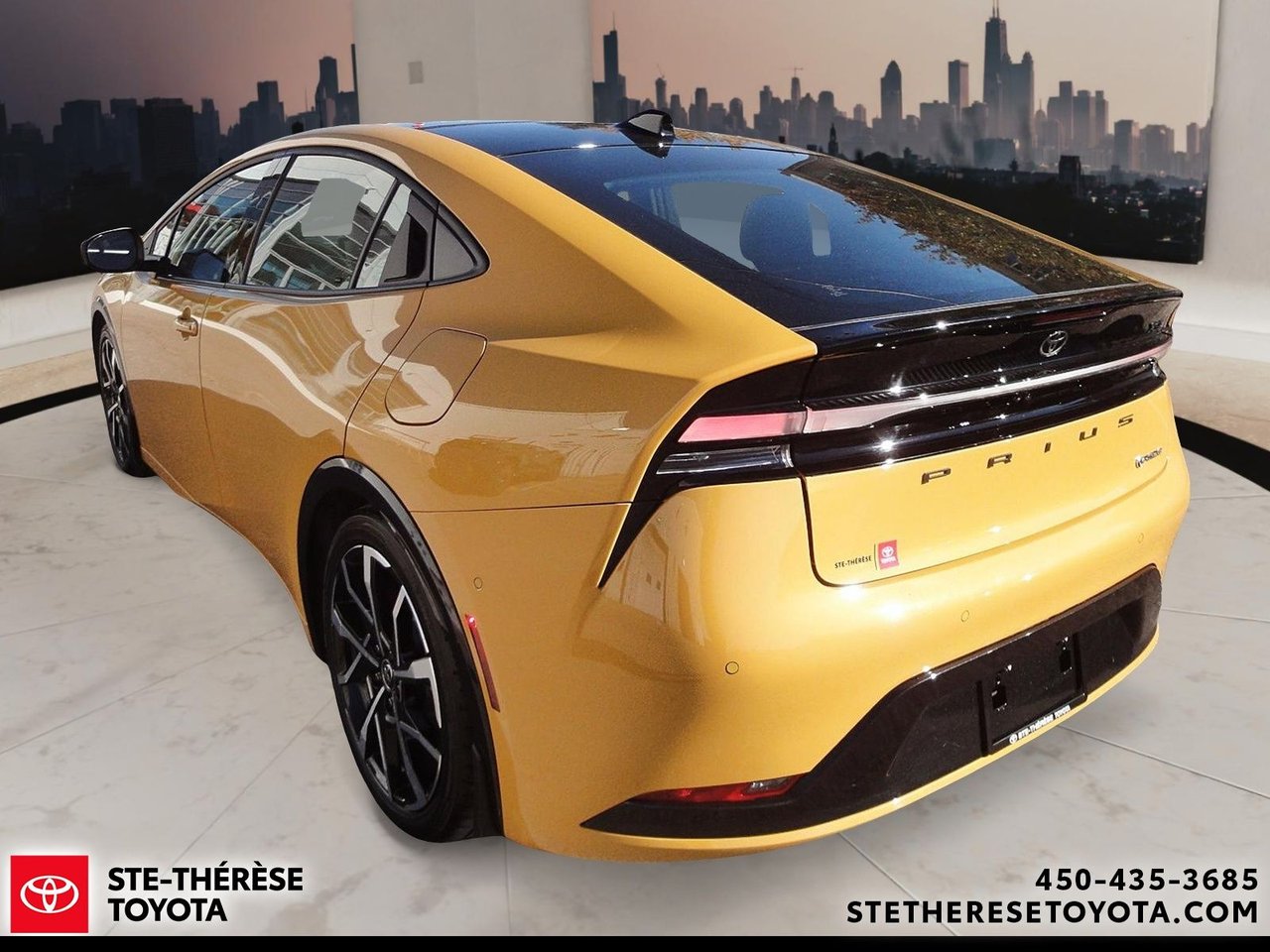 2025 Toyota Prius Plug-In Hybrid XSE Premium-8