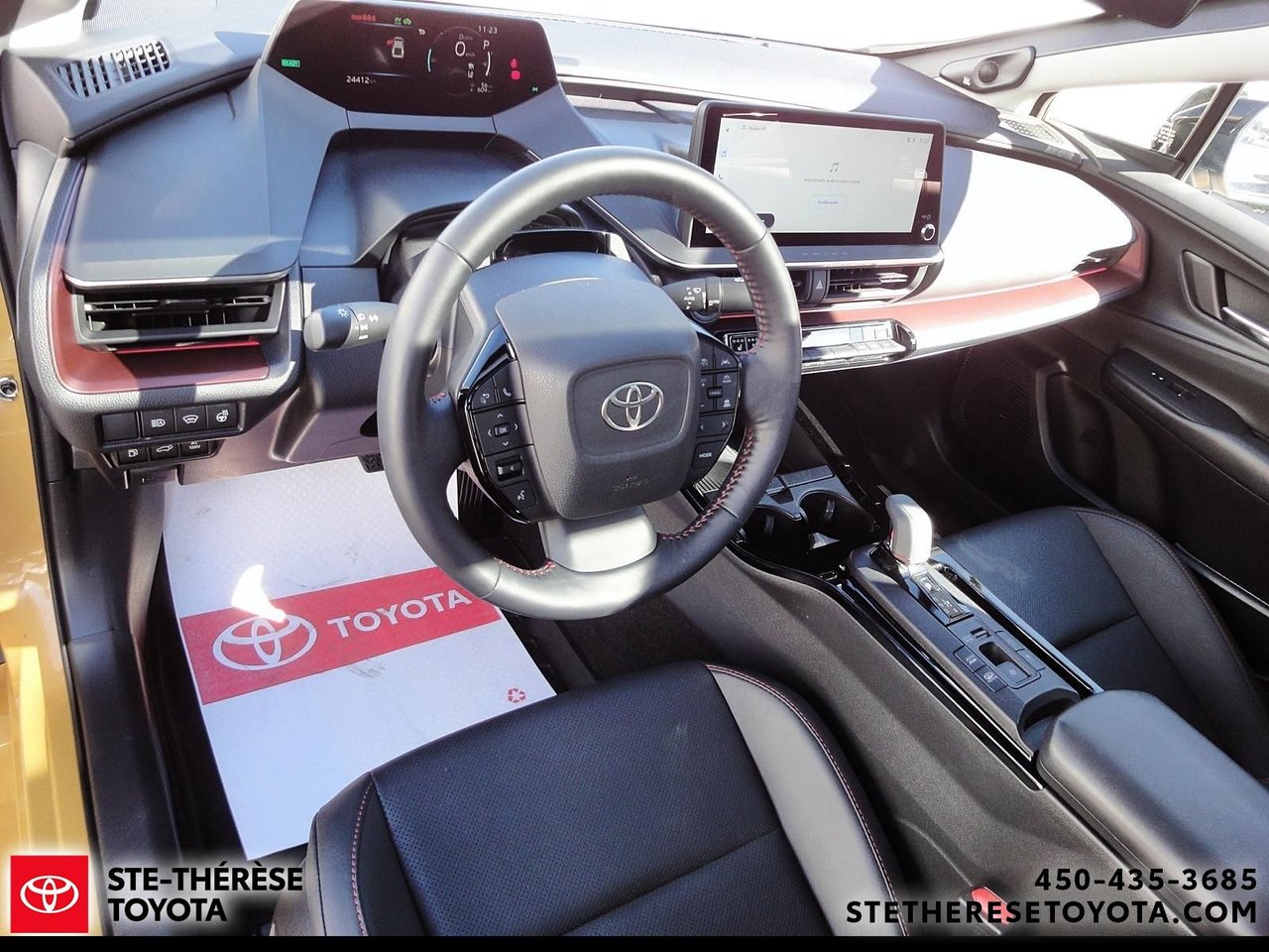 2025 Toyota Prius Plug-In Hybrid XSE Premium-13