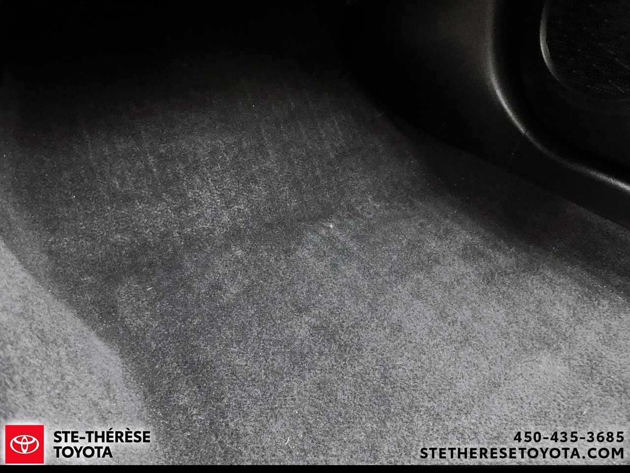 Toyota Prius Prime Upgrade 2022-15