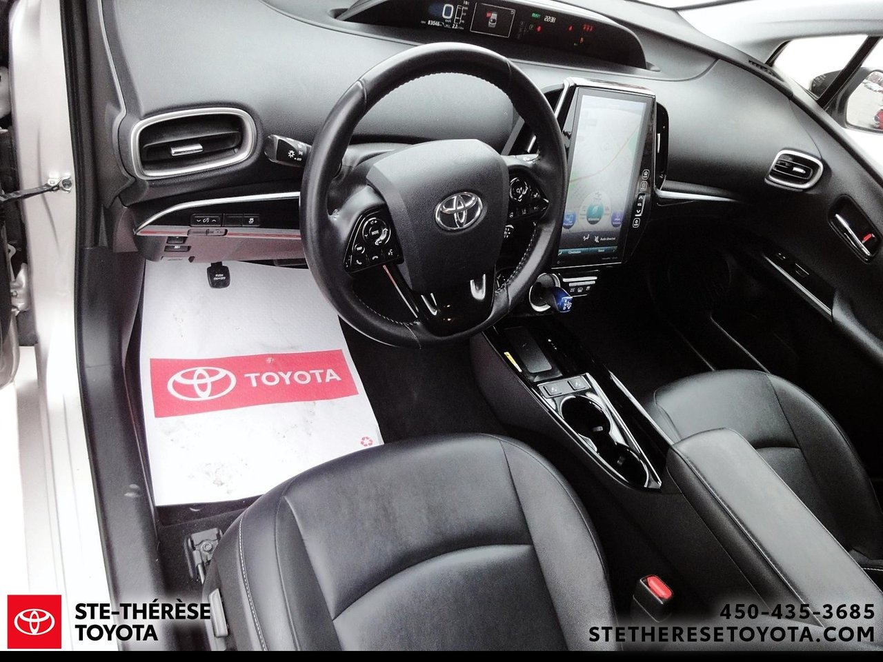 Toyota Prius Prime Upgrade 2022-13